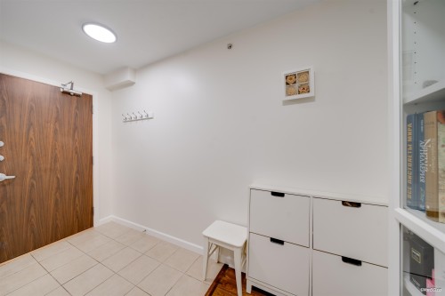 501-295 Guildford Way, Port Moody, BC - Indoor Photo Showing Other Room