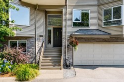 329-1215 Lansdowne Drive  Coquitlam, BC V3E 2P6