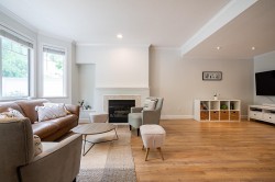 29-7501 Cumberland Street Burnaby, BC V3N 4Y6
