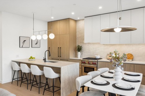 2-6040 Larch Street, Vancouver, BC - Indoor Photo Showing Dining Room