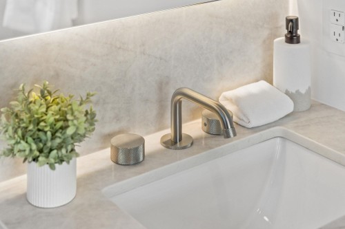 2-6040 Larch Street, Vancouver, BC - Indoor Photo Showing Bathroom
