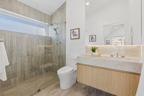 2-6040 Larch Street, Vancouver, BC - Indoor Photo Showing Bathroom