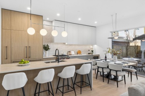 2-6040 Larch Street, Vancouver, BC - Indoor