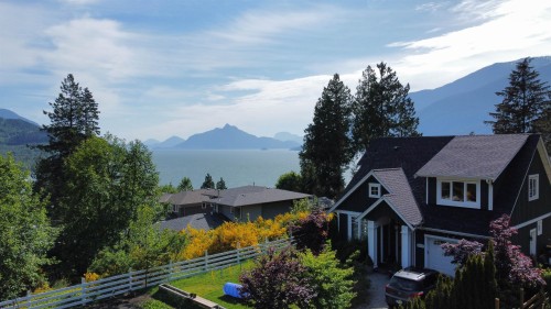 685 Copper Drive, Squamish, BC 