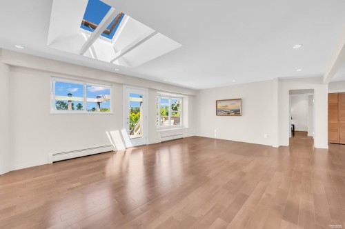 23271 Westminster Highway, Richmond, BC - Indoor