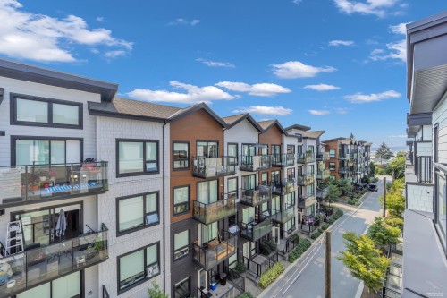 137-535 2Nd Street E, North Vancouver, BC - Outdoor