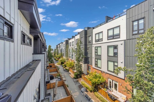 137-535 2Nd Street E, North Vancouver, BC - Outdoor