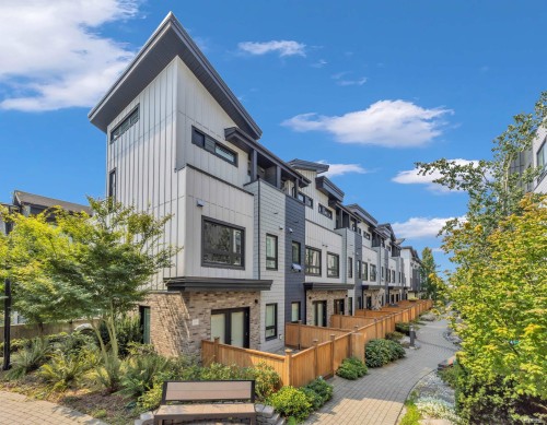 137-535 2Nd Street E, North Vancouver, BC - Outdoor