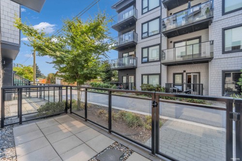 137-535 2Nd Street E, North Vancouver, BC - Outdoor