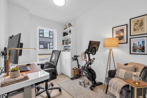137-535 2Nd Street E, North Vancouver, BC - Indoor Photo Showing Gym Room