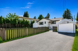 931 Sperling Avenue Burnaby, BC V5B 4H7