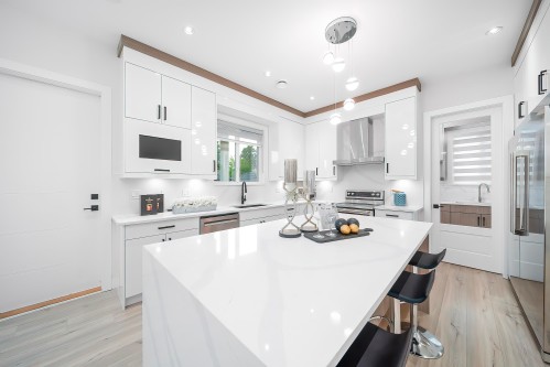 8563 11Th Avenue, Burnaby, BC - Indoor Photo Showing Kitchen With Upgraded Kitchen