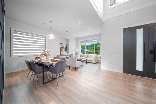 8563 11Th Avenue, Burnaby, BC - Indoor Photo Showing Dining Room
