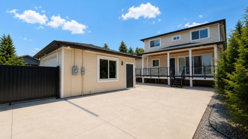 8563 11Th Avenue, Burnaby, BC - Outdoor With Deck Patio Veranda