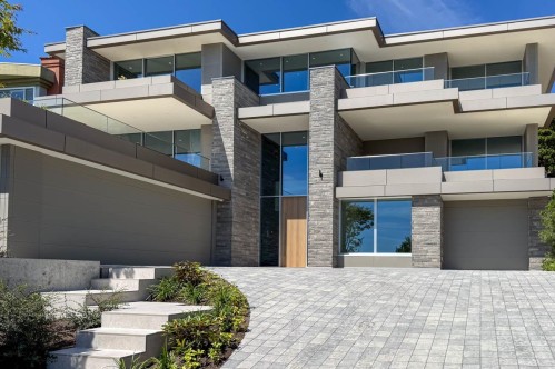 2390 Westhill Drive, West Vancouver, BC - Outdoor