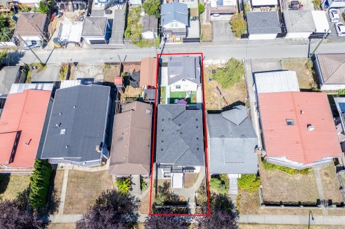 425 56Th Avenue E, Vancouver, BC - 