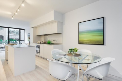 1135 Hornby Street, Vancouver, BC - Indoor Photo Showing Dining Room
