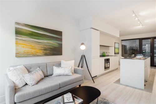 1135 Hornby Street, Vancouver, BC - Indoor