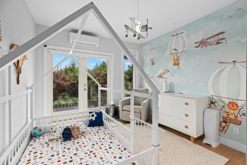 2512 Palmerston Avenue, West Vancouver, BC - Indoor