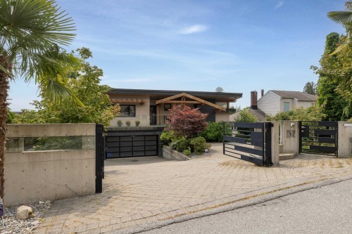 2512 Palmerston Avenue, West Vancouver, BC - Outdoor