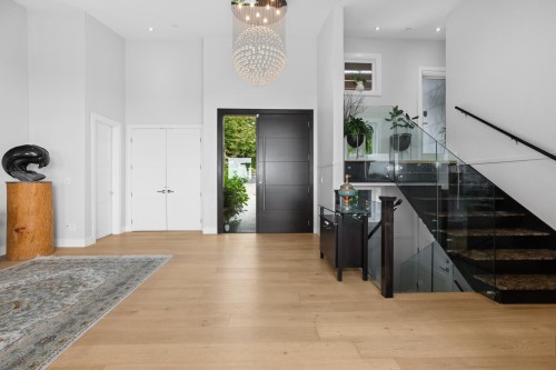 2512 Palmerston Avenue, West Vancouver, BC - Indoor Photo Showing Other Room