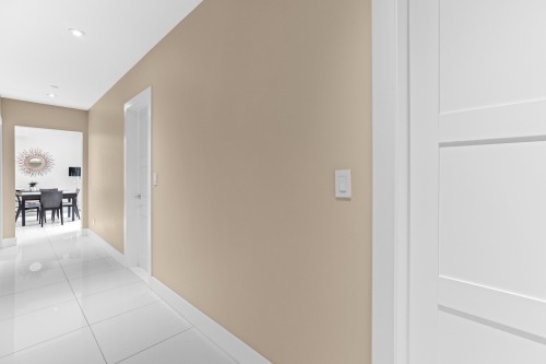 2512 Palmerston Avenue, West Vancouver, BC - Indoor Photo Showing Other Room