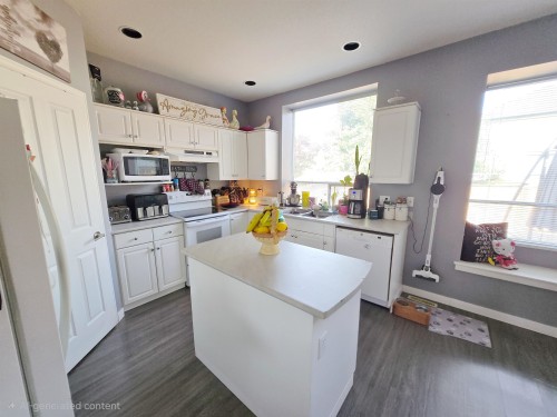 2646 Thames Crescent, Port Coquitlam, BC - Indoor Photo Showing Kitchen With Double Sink