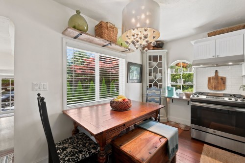 359 Ioco Road, Port Moody, BC - Indoor Photo Showing Dining Room
