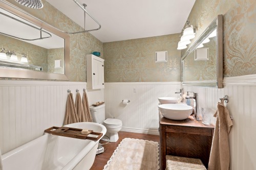 359 Ioco Road, Port Moody, BC - Indoor Photo Showing Bathroom