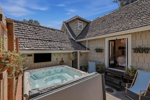 359 Ioco Road, Port Moody, BC - Outdoor