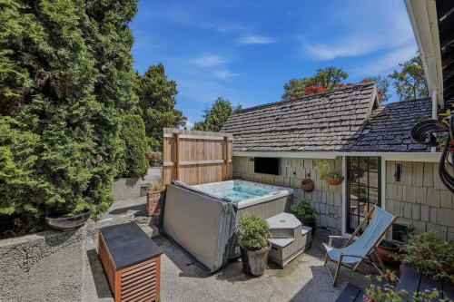 359 Ioco Road, Port Moody, BC - Outdoor