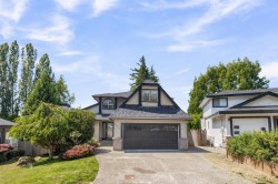 23547 108 Avenue Maple Ridge, BC V2W 1B1