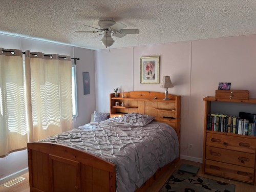 32-5575 Mason Road, Sechelt, BC 