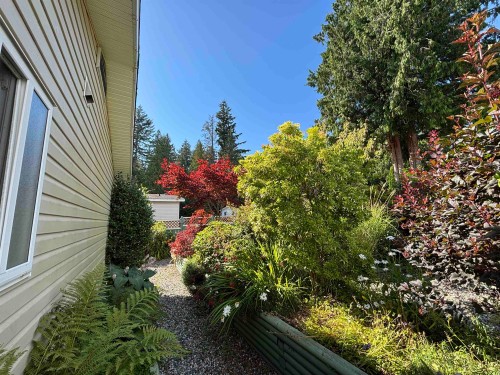32-5575 Mason Road, Sechelt, BC 