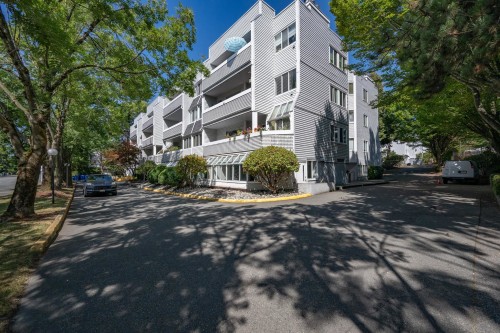 105-7431 Blundell Road  Richmond, BC V6Y 3G8