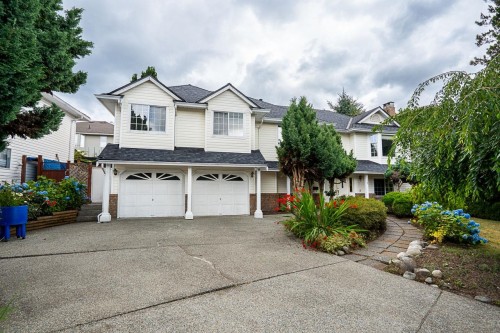 3315 El Casa Court  Coquitlam, BC V3E 2P9