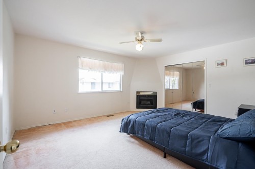 3315 El Casa Court, Coquitlam, BC - Indoor Photo Showing Bedroom