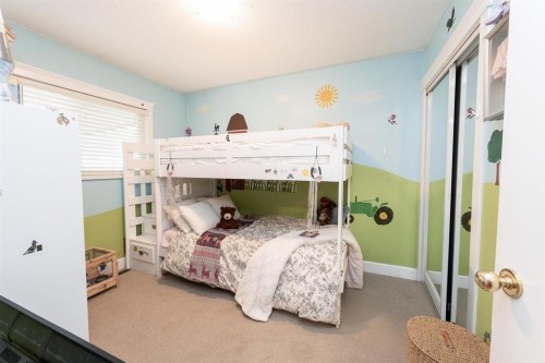 12290 252 Street, Maple Ridge, BC - Indoor Photo Showing Bedroom