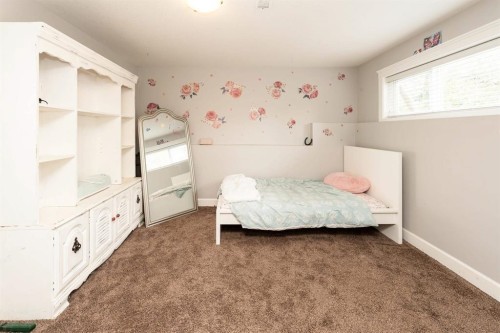 12290 252 Street, Maple Ridge, BC - Indoor Photo Showing Bedroom