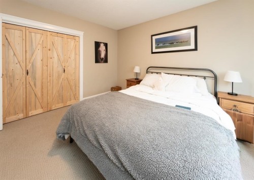 12290 252 Street, Maple Ridge, BC - Indoor Photo Showing Bedroom
