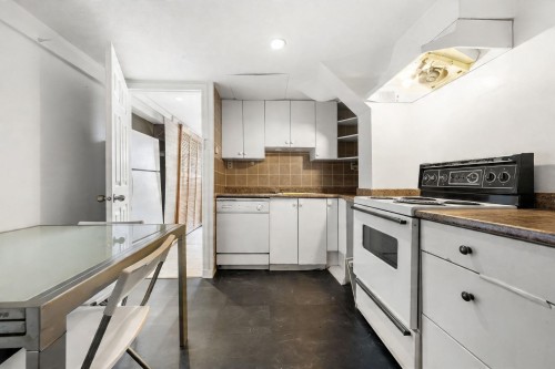 339 41St Avenue E, Vancouver, BC - Indoor Photo Showing Kitchen
