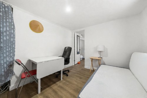 339 41St Avenue E, Vancouver, BC - Indoor