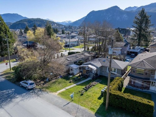 37986 Sixth Avenue, Squamish, BC - Outdoor With View