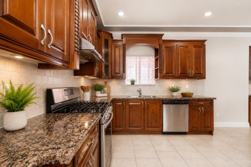 7202 Ross Street, Vancouver, BC - Indoor Photo Showing Kitchen With Double Sink