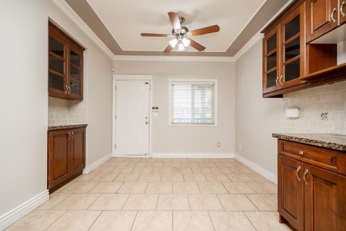 7202 Ross Street, Vancouver, BC - Indoor