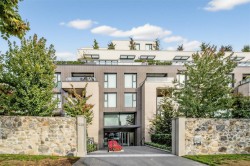 702-7228 Adera Street  Vancouver, BC V6P 0H8