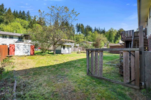 38319 Westway Avenue, Squamish, BC - Outdoor