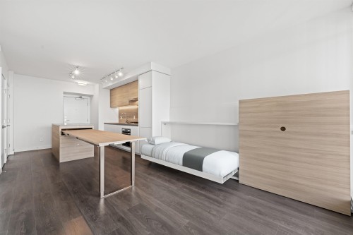 2408-652 Whiting Way, Coquitlam, BC - Indoor