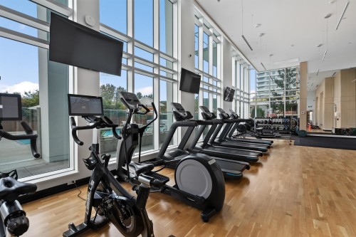 2408-652 Whiting Way, Coquitlam, BC - Indoor Photo Showing Gym Room