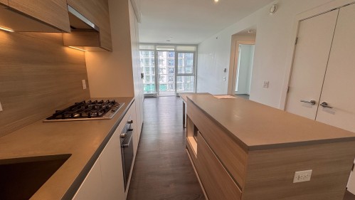 2408-652 Whiting Way, Coquitlam, BC - Indoor